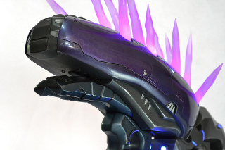 Illustration for article titled Fancy Halo Gun Dragged Out Of Game, Into Real World